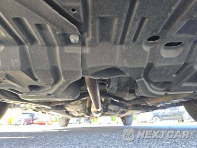2014 Toyota Camry LE - zdjęcie 17 z 20 - miniatura