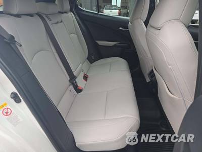 2019 Lexus UX 250h - zdjęcie 13 z 18 - miniatura