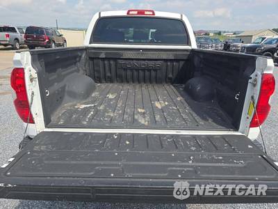 2016 Toyota Tundra SR5 Crew Cab Short Bed - zdjęcie 11 z 25 - miniatura