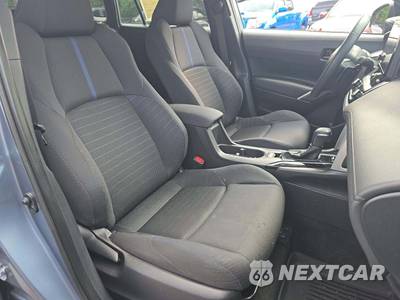 2024 Toyota Corolla Cross Hybrid SE - zdjęcie 15 z 20 - miniatura