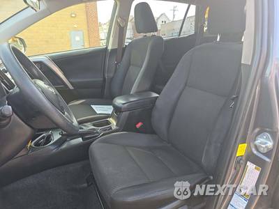 2016 Toyota RAV4 LE - zdjęcie 6 z 26 - miniatura