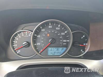 2016 Toyota RAV4 LE - zdjęcie 9 z 26 - miniatura