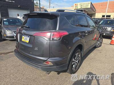 2016 Toyota RAV4 LE - zdjęcie 3 z 26 - miniatura