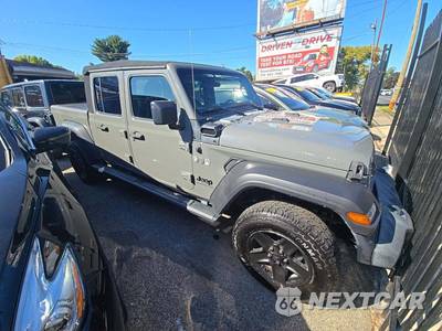 2020 Jeep Gladiator S Edition Crew Cab Medium Bed - zdjęcie 4 z 24 - miniatura