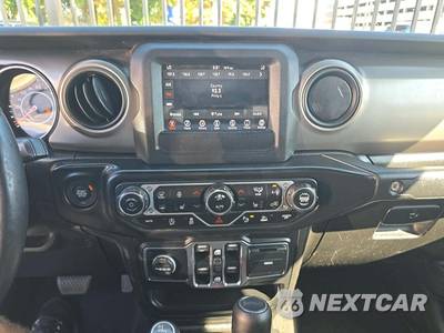 2020 Jeep Gladiator S Edition Crew Cab Medium Bed - zdjęcie 10 z 24 - miniatura