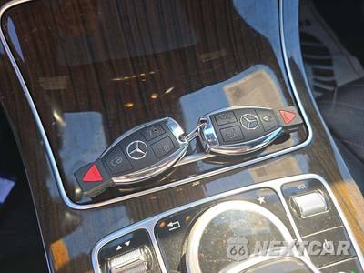 2017 Mercedes-Benz AMG GLC 43 4MATIC - zdjęcie 8 z 24 - miniatura