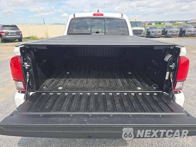 2022 Toyota Tacoma SR Extended Cab Long Bed w/Rear Doors - zdjęcie 11 z 18 - miniatura