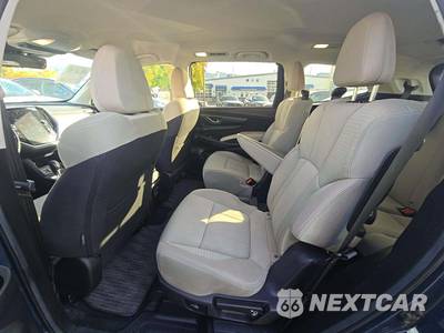 2025 Subaru Ascent Premium 7-Passenger - zdjęcie 13 z 22 - miniatura