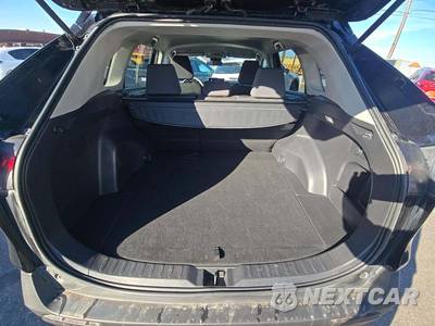 2025 Toyota RAV4 XLE - zdjęcie 14 z 21 - miniatura