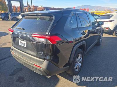 2025 Toyota RAV4 XLE - zdjęcie 3 z 21 - miniatura
