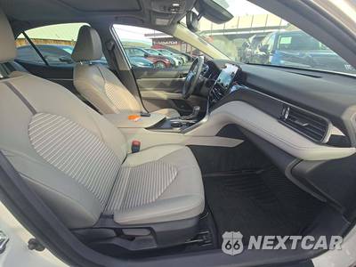 2024 Toyota Camry SE - zdjęcie 17 z 23 - miniatura