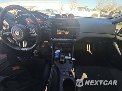 2024 Nissan Z NISMO - zdjęcie 10 z 18 - miniatura