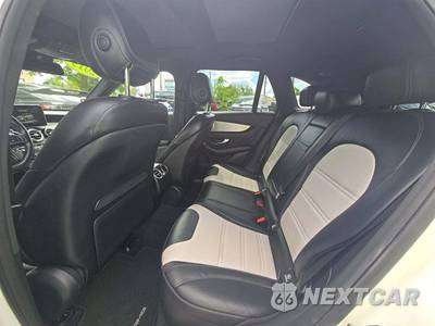 2019 Mercedes-Benz AMG GLC 63 4MATIC - zdjęcie 13 z 23 - miniatura