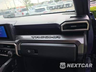 2024 Toyota Tacoma TRD Off-Road Crew Cab Medium Bed - zdjęcie 19 z 21 - miniatura