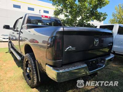 2016 Ram 3500 Big Horn Crew Cab Medium Bed - zdjęcie 2 z 24 - miniatura
