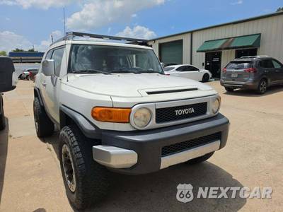 2012 Toyota FJ Cruiser w/Rear Doors - zdjęcie 4 z 23 - miniatura