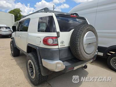 2012 Toyota FJ Cruiser w/Rear Doors - zdjęcie 2 z 23 - miniatura