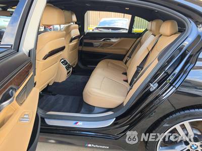 2018 BMW 7 Series Sedan 740i M SPORT LINE - zdjęcie 10 z 23 - miniatura