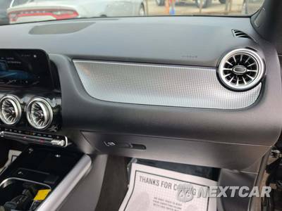 2022 Mercedes-Benz GLA 250 - zdjęcie 16 z 18 - miniatura