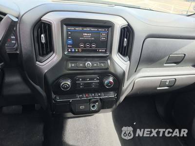 2020 Chevrolet Silverado 1500 Custom Crew Cab Short Bed 1CX - zdjęcie 7 z 18 - miniatura