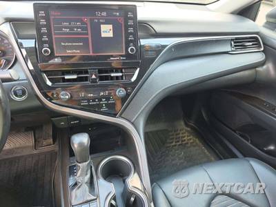 2022 Toyota Camry SE - zdjęcie 10 z 30 - miniatura
