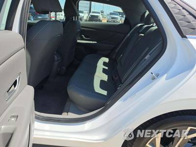 2024 Hyundai Elantra SEL - zdjęcie 10 z 21 - miniatura