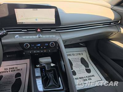 2024 Hyundai Elantra SEL - zdjęcie 7 z 21 - miniatura