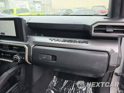 2024 Toyota Tacoma SR5 Crew Cab Medium Bed - zdjęcie 16 z 18 - miniatura