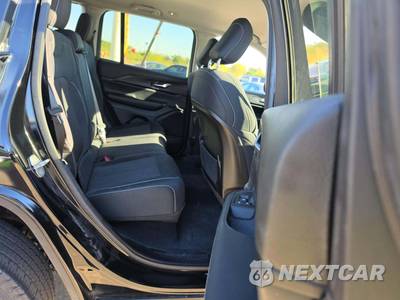 2023 Jeep Grand Cherokee Laredo - zdjęcie 16 z 21 - miniatura