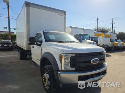 2019 Ford Super Duty F-550 Cab Chassis XL Regular Cab DRW - zdjęcie 4 z 20 - miniatura