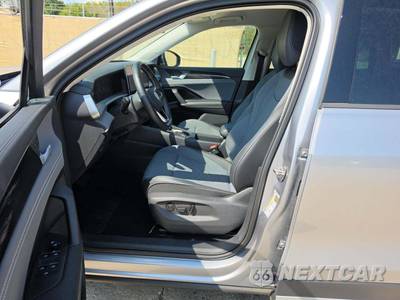 2026 Volkswagen Tiguan SE - zdjęcie 3 z 18 - miniatura