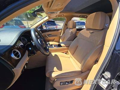2017 Bentley Bentayga W12 - zdjęcie 6 z 26 - miniatura