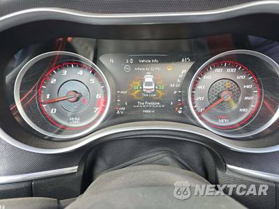 2015 Dodge Charger SRT 392 - zdjęcie 9 z 39 - miniatura