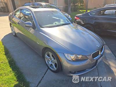 2010 BMW 3 Series Coupe 328i - zdjęcie 4 z 28 - miniatura