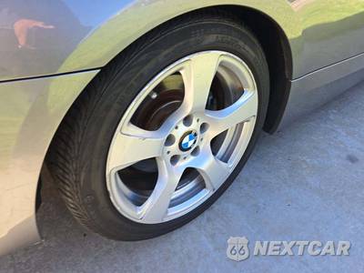 2010 BMW 3 Series Coupe 328i - zdjęcie 24 z 28 - miniatura