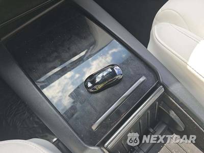 2020 Tesla Model X Long Range - zdjęcie 8 z 25 - miniatura