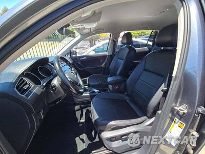 2018 Volkswagen Tiguan SE - zdjęcie 6 z 30 - miniatura