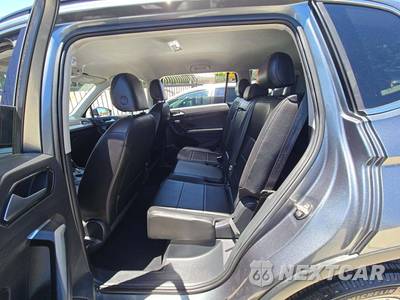 2018 Volkswagen Tiguan SE - zdjęcie 13 z 30 - miniatura