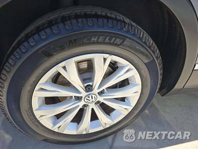 2018 Volkswagen Tiguan SE - zdjęcie 26 z 30 - miniatura