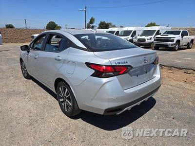 2025 Nissan Versa SV - zdjęcie 2 z 26 - miniatura
