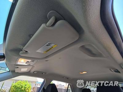 2023 Hyundai Venue SE - zdjęcie 11 z 29 - miniatura