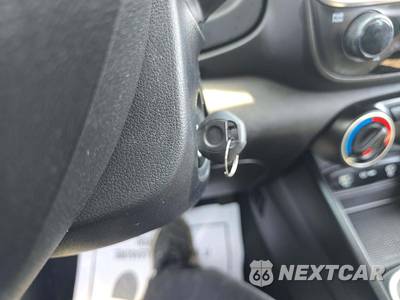 2023 Hyundai Venue SE - zdjęcie 8 z 29 - miniatura