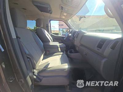 2016 Nissan NV3500 HD Passenger SV 146.1" WB - zdjęcie 17 z 27 - miniatura