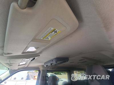 2016 Nissan NV3500 HD Passenger SV 146.1" WB - zdjęcie 11 z 27 - miniatura