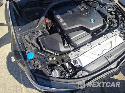 2021 BMW 3 Series Sedan 330i - zdjęcie 25 z 26 - miniatura