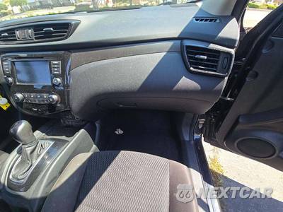 2020 Nissan Rogue Sport S - zdjęcie 19 z 41 - miniatura