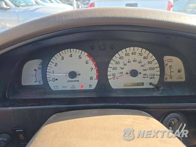 2002 Toyota Tacoma PreRunner Crew Cab Medium Bed - zdjęcie 9 z 32 - miniatura