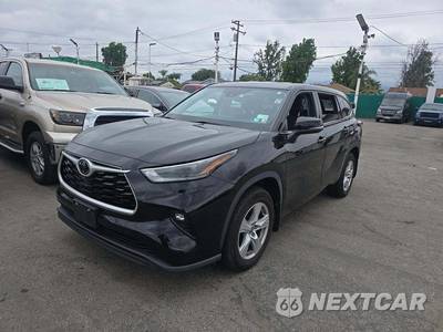 2021 Toyota Highlander LE - zdjęcie 1 z 26 - miniatura