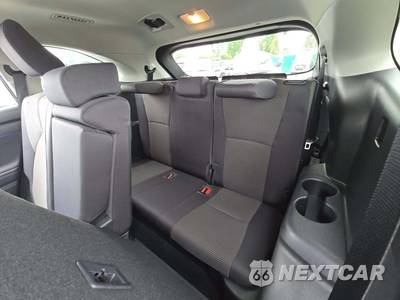 2021 Toyota Highlander LE - zdjęcie 14 z 26 - miniatura