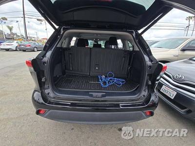 2021 Toyota Highlander LE - zdjęcie 15 z 26 - miniatura